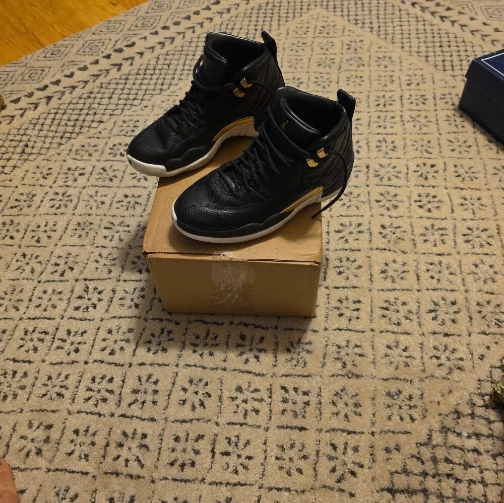 Jordan Men’s High-Top Sneakers - Black/Gold/White Size 7.5